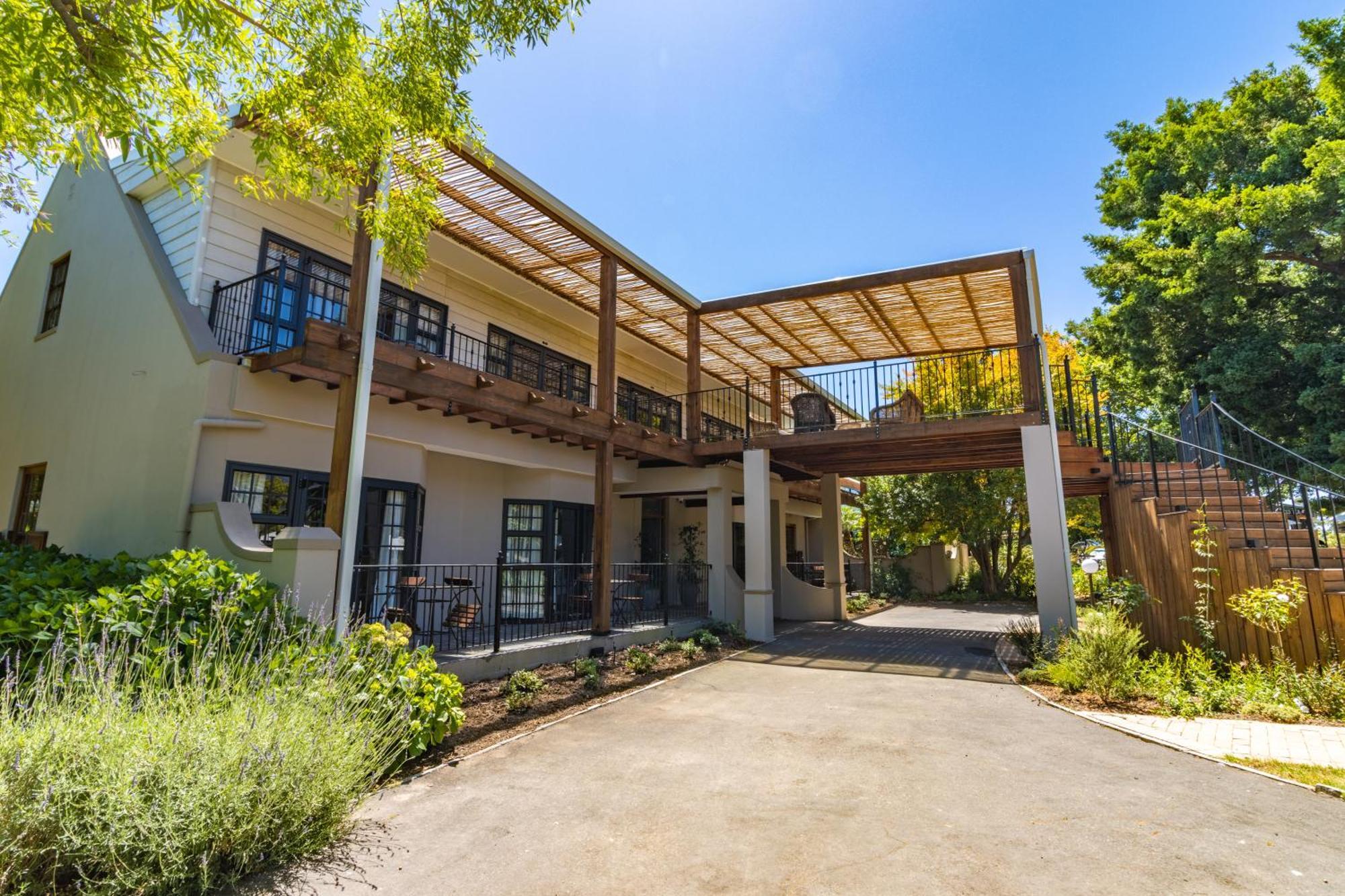 Val De Vine Hotel Stellenbosch Exterior photo